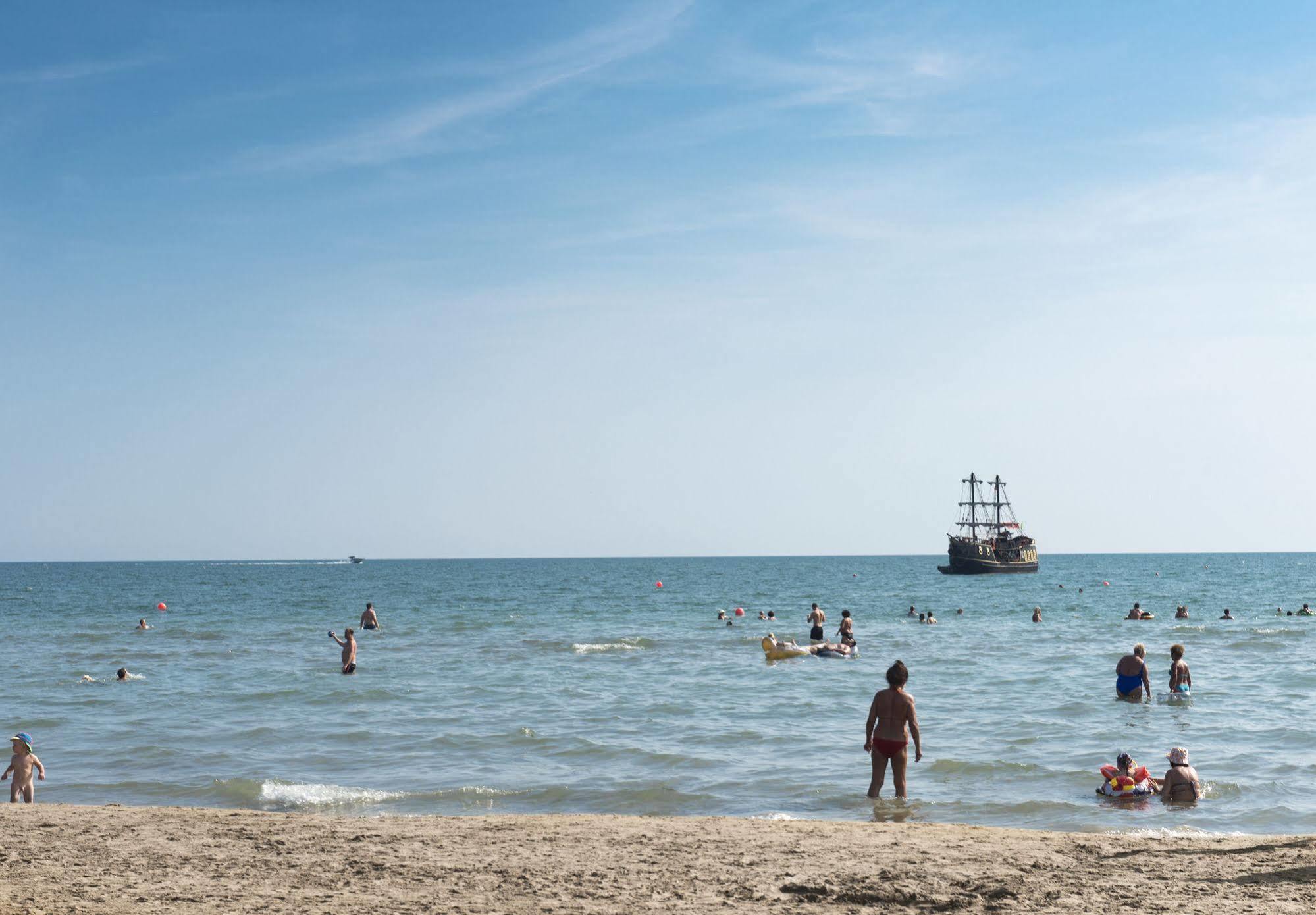 Princess Aparthotel Bibione Buitenkant foto
